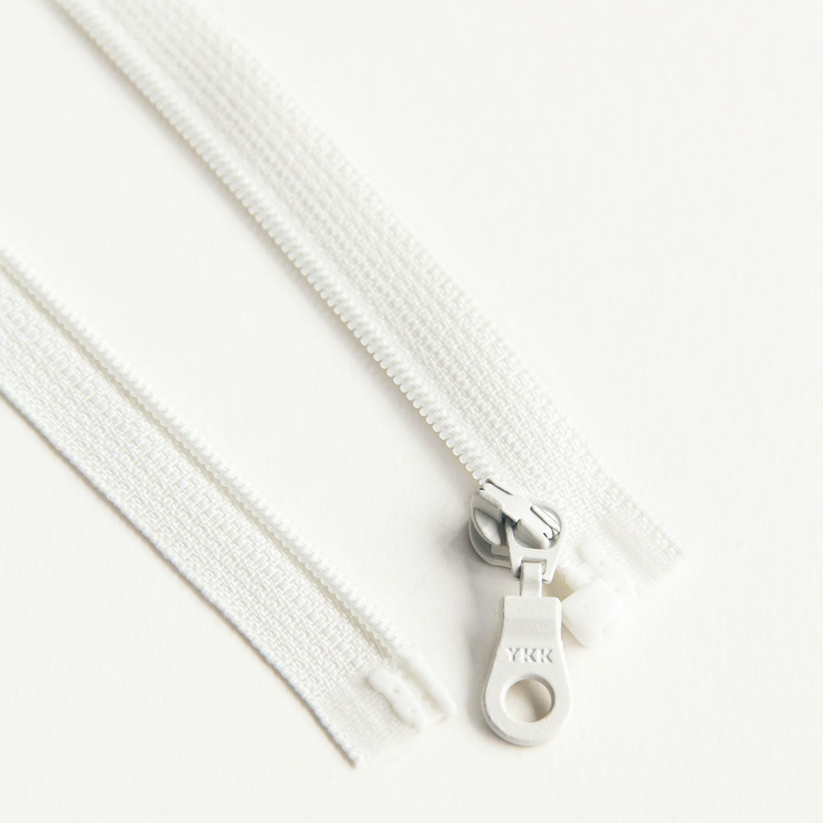 YKK #3 Open-end Nylon Zipper for Sun Protection Clothing – Lightweight