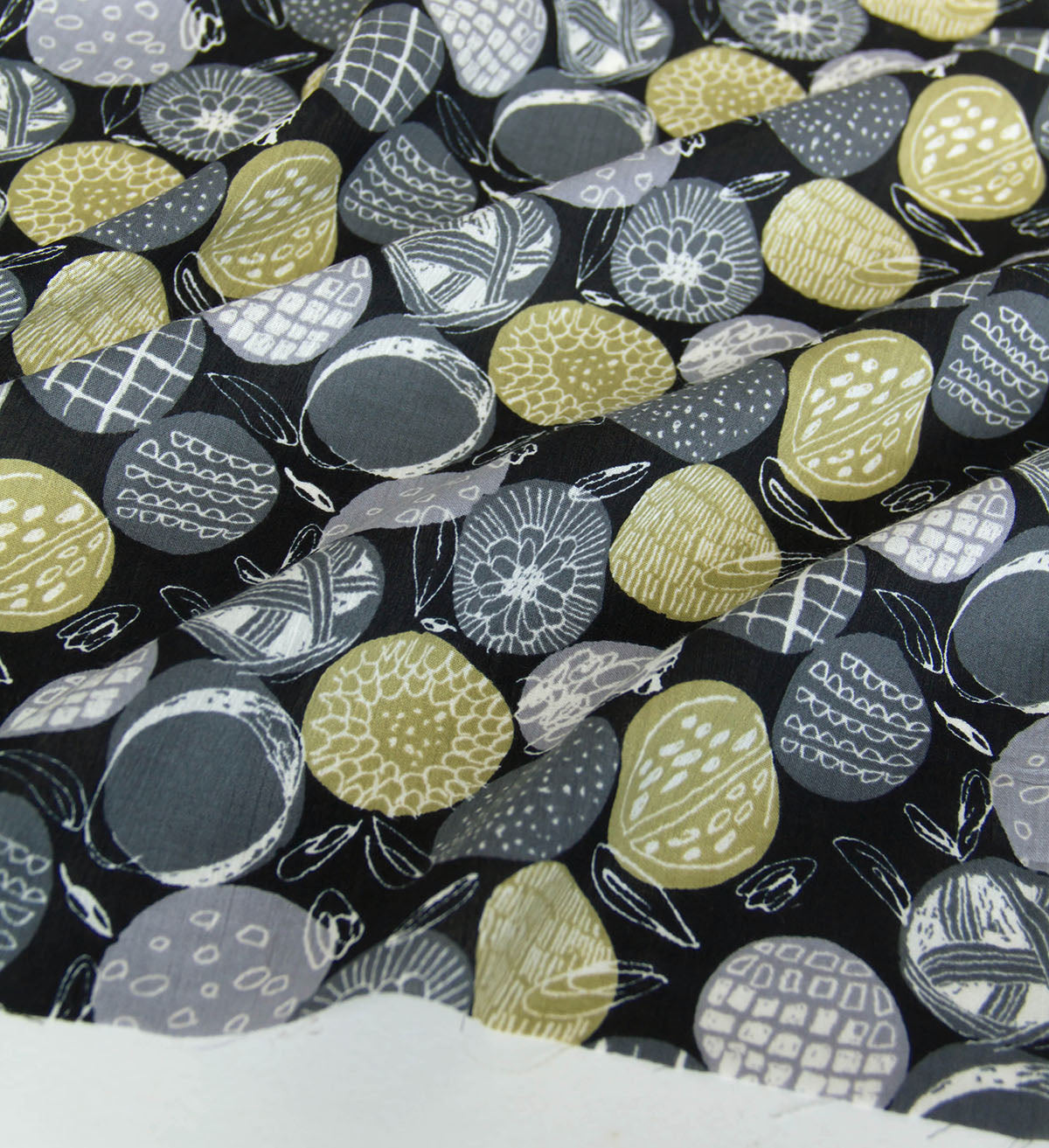 Lightweight Crinkled Gauze with Geometric Circle Pattern Black by the Yard