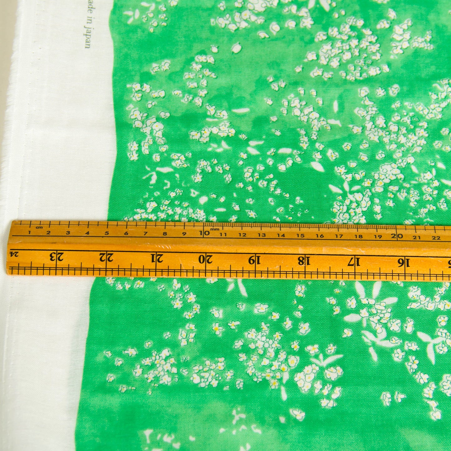 Nani Iro Double Gauze Cotton Fabric Lei nani Corolla Green by the Yard