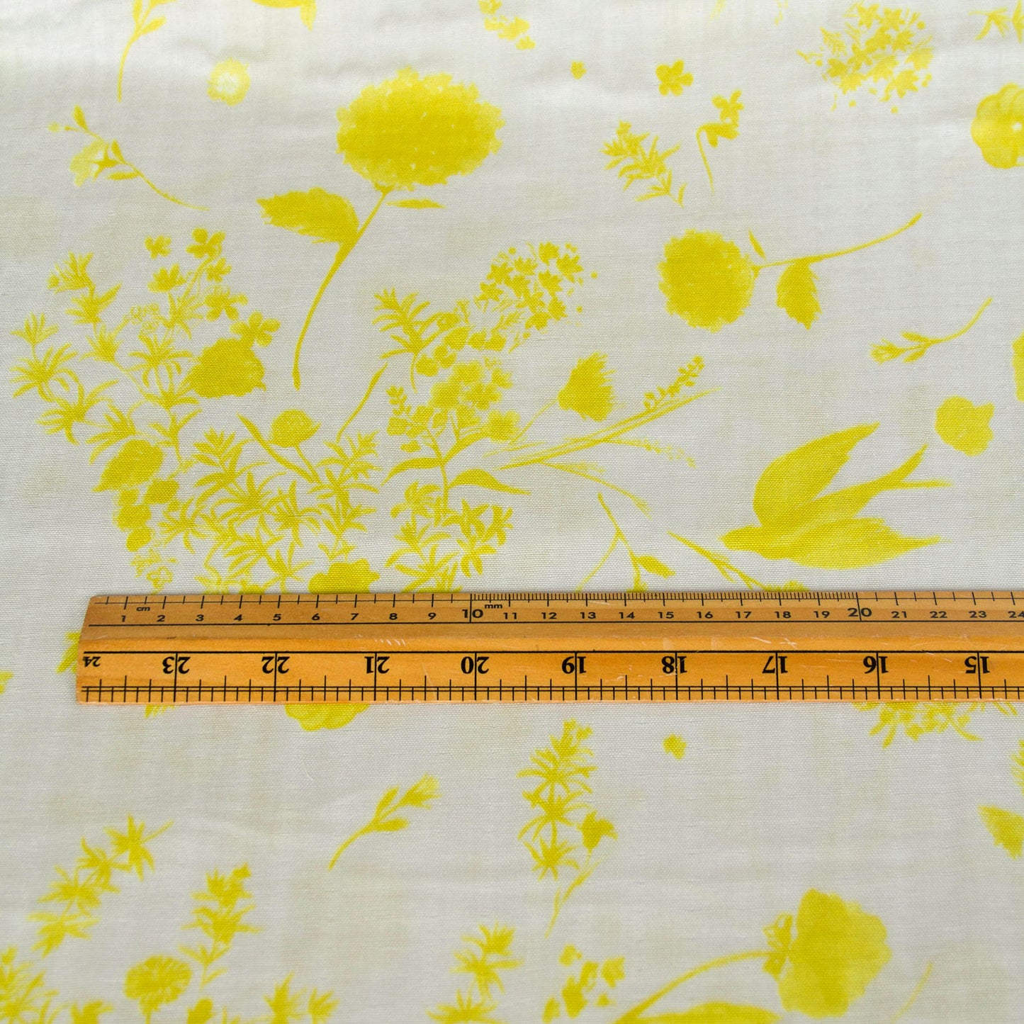 Nani Iro Double Gauze Cotton Fabric Jardin Ivory by the Yard
