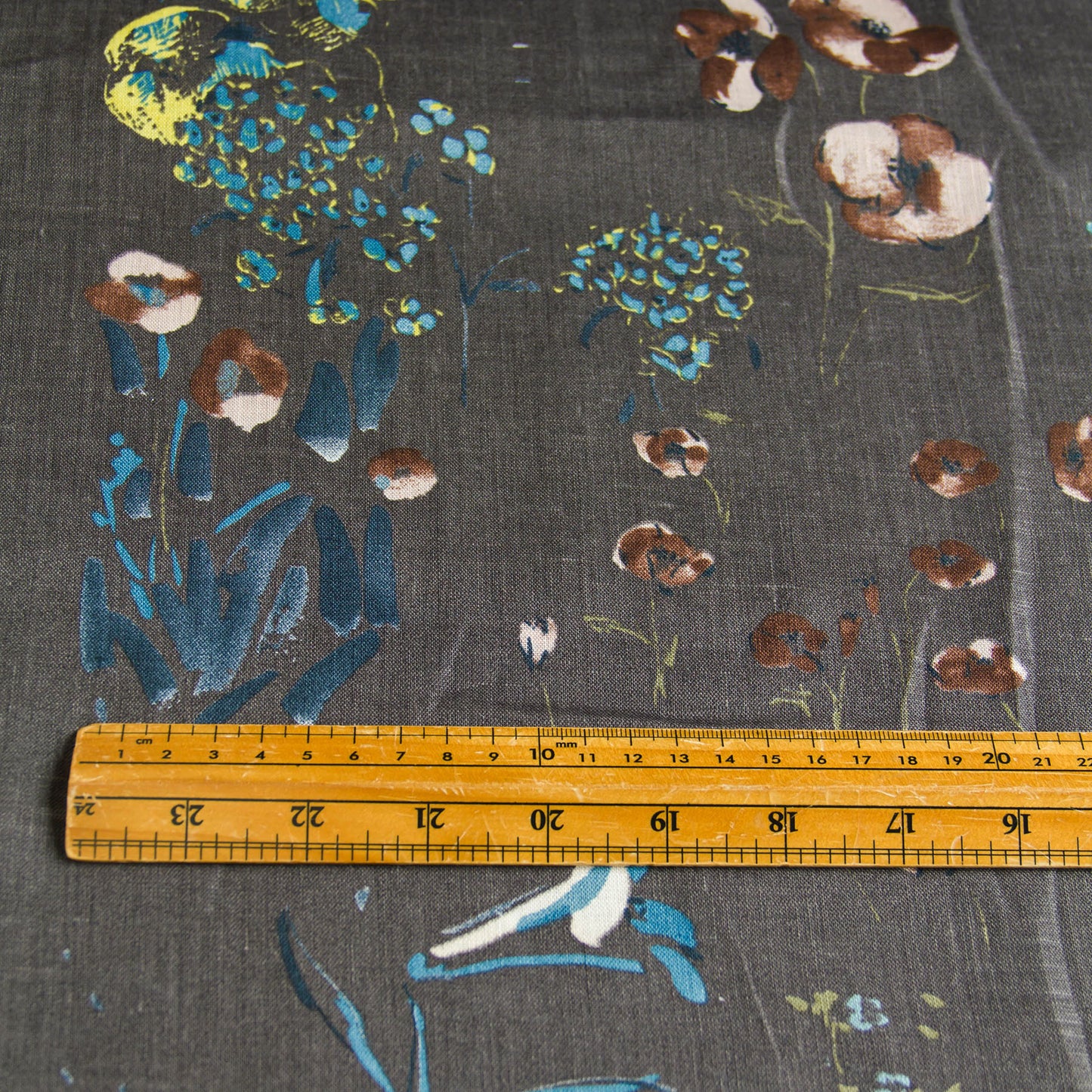 Nani IRO Japanese Linen Fabric Peace Carbon Black by the Yard