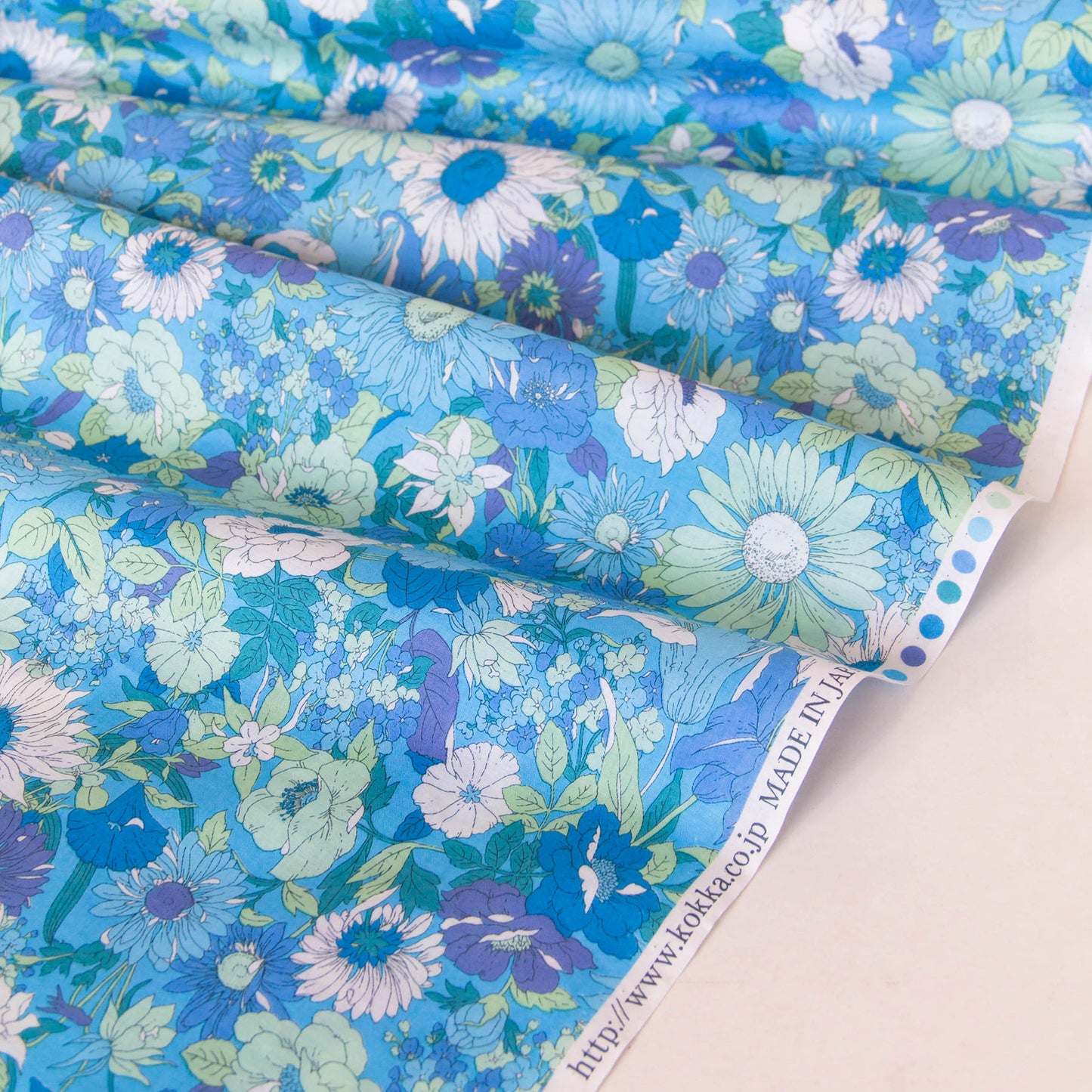 Cotton Lawn Lightweight Fabric Summer Garden Floral D by the Yard