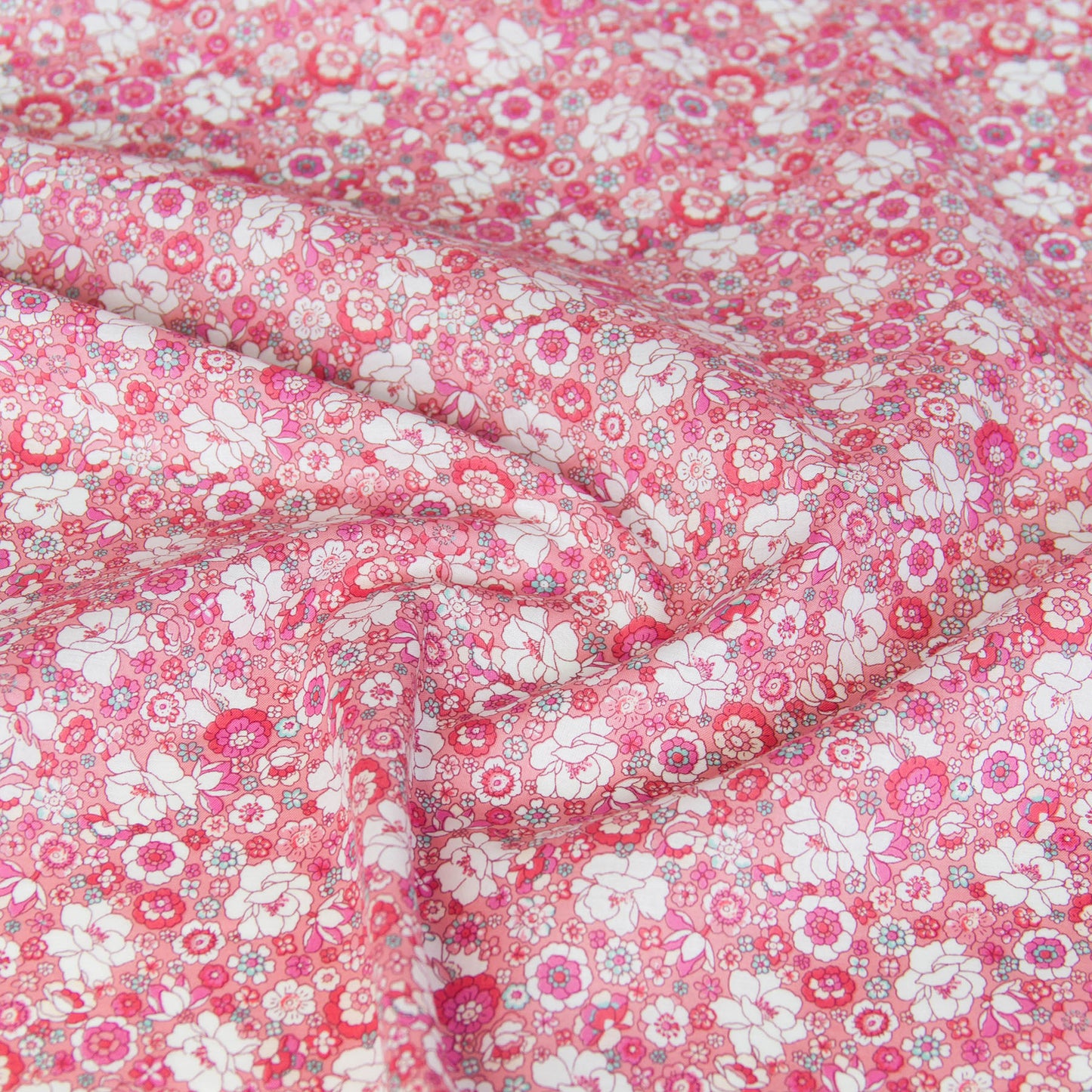 Tissu léger en coton lawn, motif Kokka Flower, noir, vendu au mètre