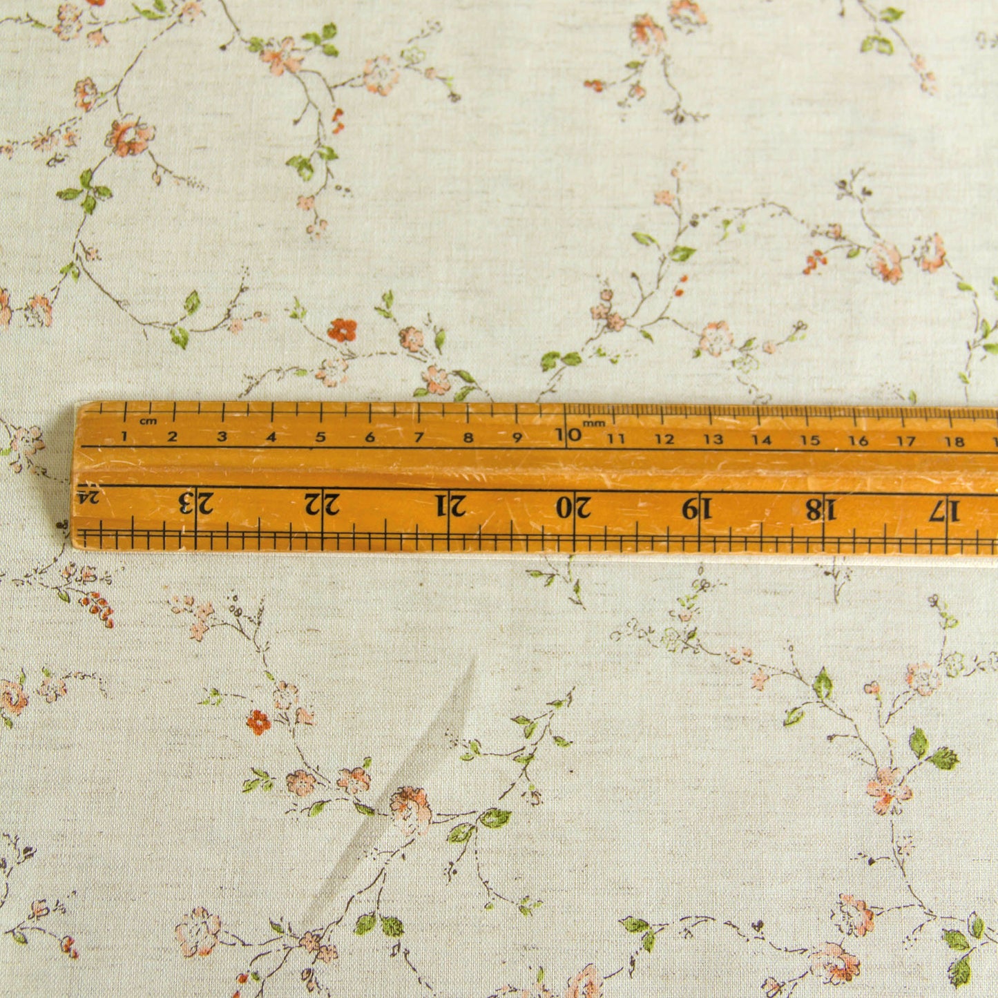 Lightweight Cotton Linen  Fabric Kokka Vintage Floral Natural by the Yard