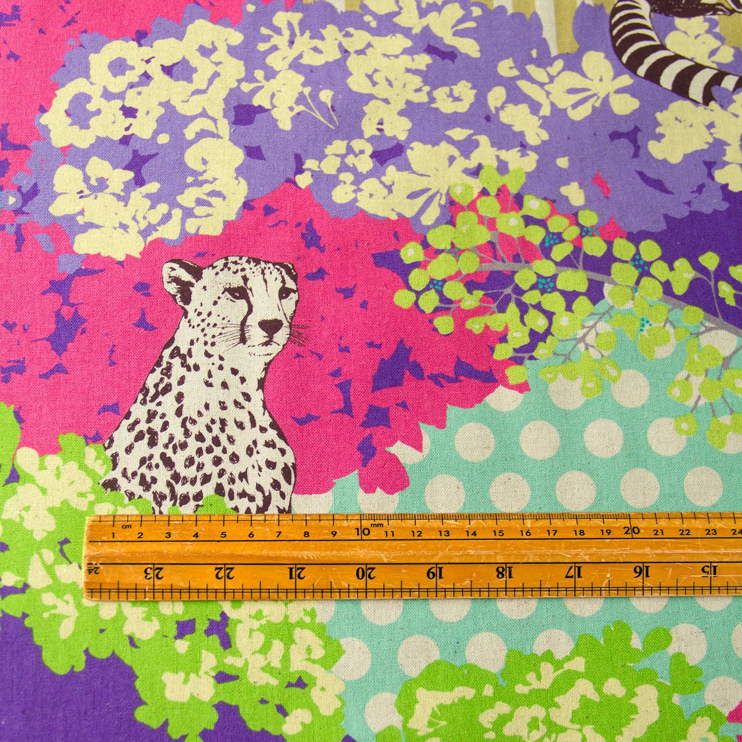 Toile de coton et lin Echino par Etsuko Furuya, motif losanges bleus, vendue au mètre