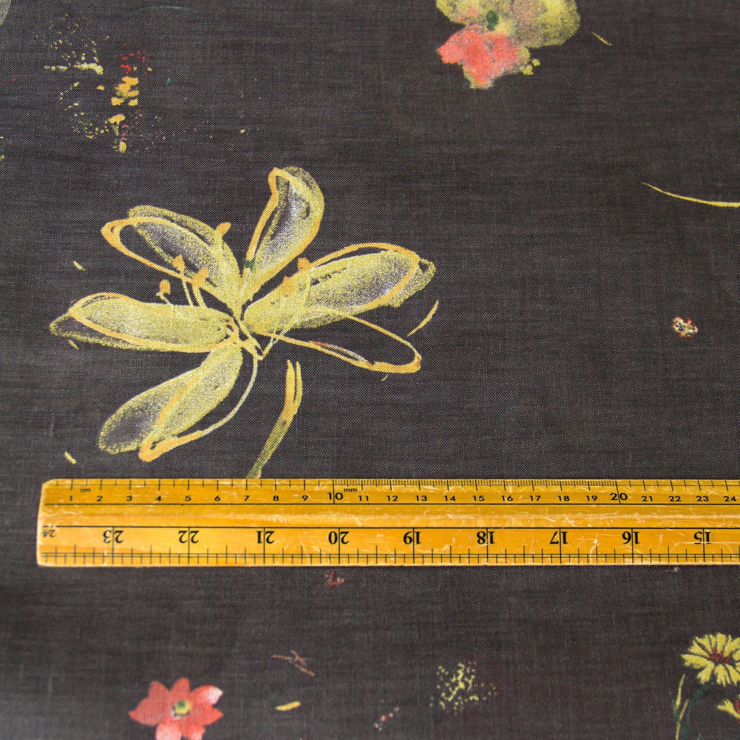 Nani IRO Japanese Linen Fabric Hana Carbon Black by the Yard